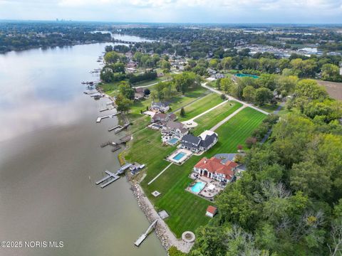 Tiny photo for 3150 Shoreland Avenue, Toledo, OH 43611 (MLS # 10000846)