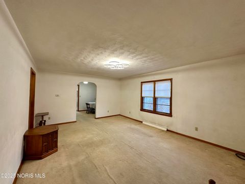 Tiny photo for 104 S Patterson Street, Gibsonburg, OH 43431 (MLS # 10002497)