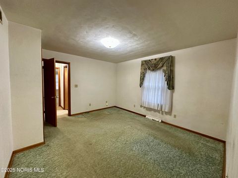 Tiny photo for 104 S Patterson Street, Gibsonburg, OH 43431 (MLS # 10002497)