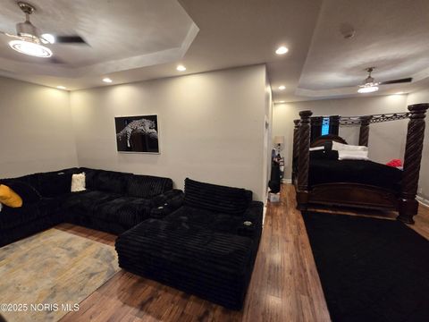 Tiny photo for 5029 Kellogg Road, Toledo, OH 43615 (MLS # 10001022)