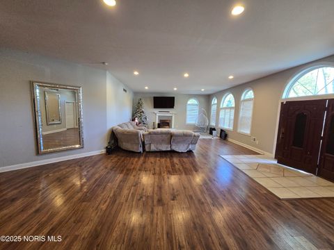 Tiny photo for 5029 Kellogg Road, Toledo, OH 43615 (MLS # 10001022)