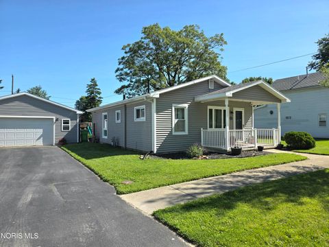 Photo of 130 North Street, Wayne, OH 43466 (MLS # 10008191)