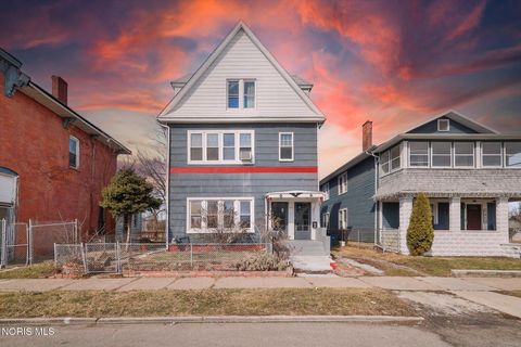 Photo of 1409 N Huron Street, Toledo, OH 43604 (MLS # 10004554)