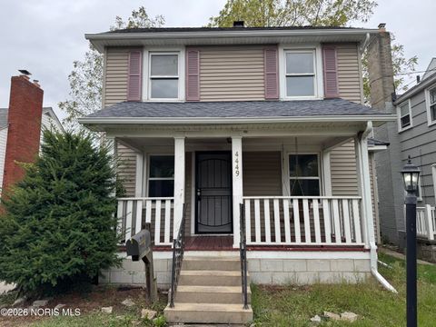 4449 Burnham Avenue Toledo OH 43612