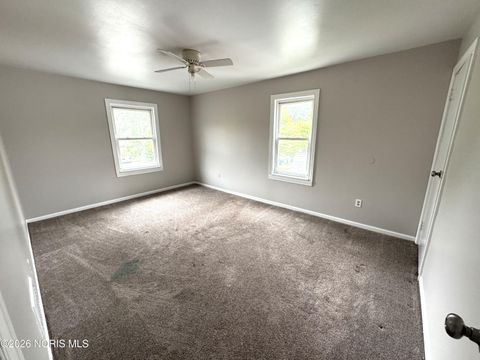 Tiny photo for 4449 Burnham Avenue, Toledo, OH 43612 (MLS # 10003575)