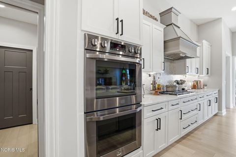 Tiny photo for 201 Maple Drive, Arlington, OH 45814 (MLS # 10006715)