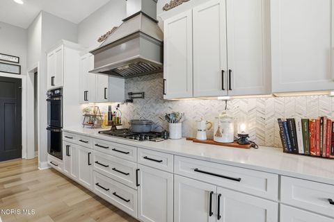 Tiny photo for 201 Maple Drive, Arlington, OH 45814 (MLS # 10006715)