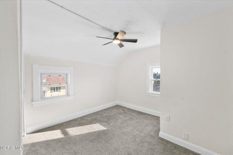 Tiny photo for 102 N Grove Street, Walbridge, OH 43465 (MLS # 10013934)