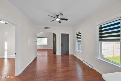 Tiny photo for 102 N Grove Street, Walbridge, OH 43465 (MLS # 10013934)