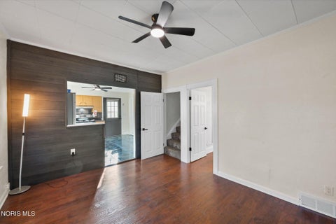 Tiny photo for 102 N Grove Street, Walbridge, OH 43465 (MLS # 10013934)