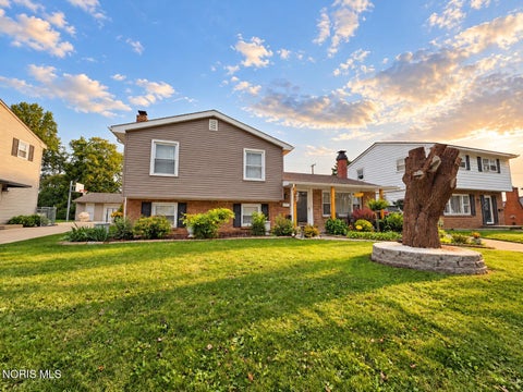 Photo of 5222 Brophy Drive, Toledo, OH 43611 (MLS # 10014792)