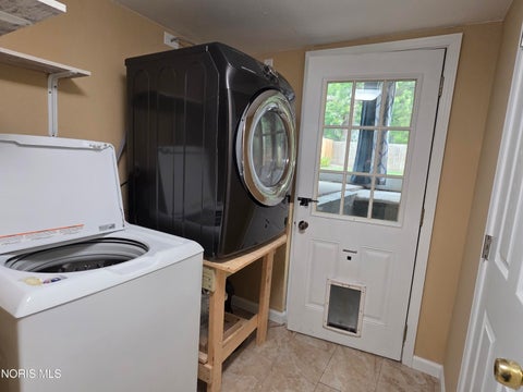 Tiny photo for 5222 Brophy Drive, Toledo, OH 43611 (MLS # 10014792)