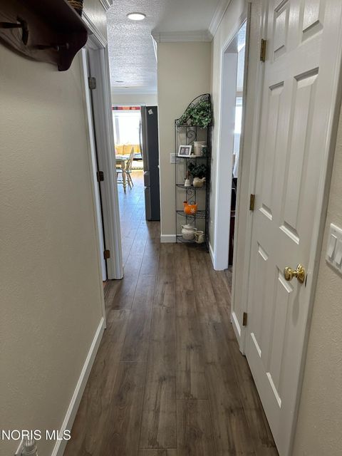 Tiny photo for 4417 Clearwater Drive, Maumee, OH 43537 (MLS # 10004064)