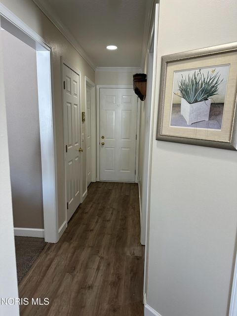 Tiny photo for 4417 Clearwater Drive, Maumee, OH 43537 (MLS # 10004064)