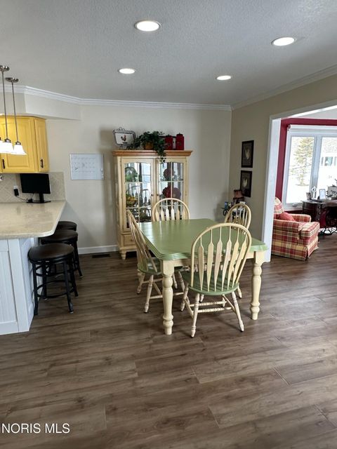 Tiny photo for 4417 Clearwater Drive, Maumee, OH 43537 (MLS # 10004064)