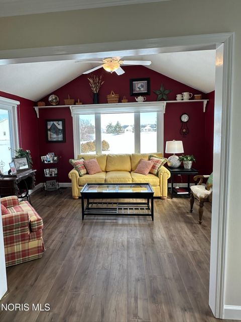 Tiny photo for 4417 Clearwater Drive, Maumee, OH 43537 (MLS # 10004064)