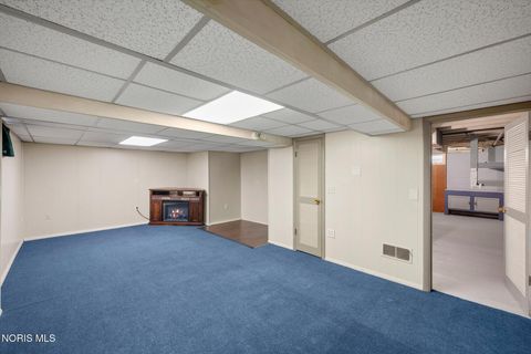 Tiny photo for 3104 Ravenwood Boulevard, Toledo, OH 43614 (MLS # 10005750)