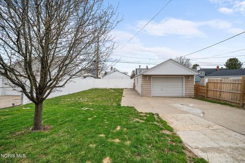 Tiny photo for 3104 Ravenwood Boulevard, Toledo, OH 43614 (MLS # 10005750)