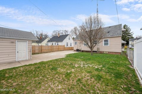 Tiny photo for 3104 Ravenwood Boulevard, Toledo, OH 43614 (MLS # 10005750)
