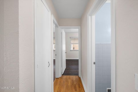 Tiny photo for 3104 Ravenwood Boulevard, Toledo, OH 43614 (MLS # 10005750)