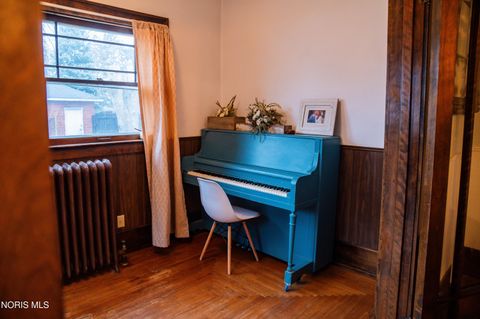 Tiny photo for 409 Main, North Baltimore, OH 45872 (MLS # 10005523)