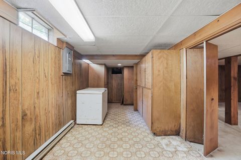 Tiny photo for 10855 S River Road, Grand Rapids, OH 43522 (MLS # 10008001)