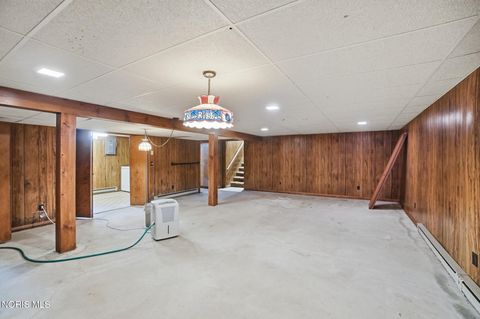 Tiny photo for 10855 S River Road, Grand Rapids, OH 43522 (MLS # 10008001)