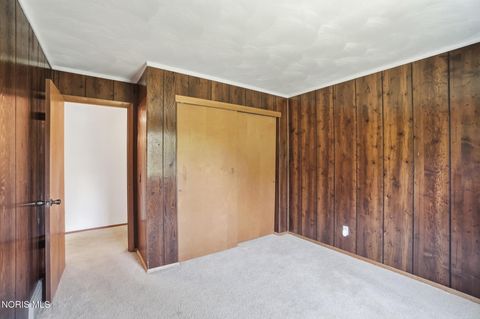 Tiny photo for 10855 S River Road, Grand Rapids, OH 43522 (MLS # 10008001)