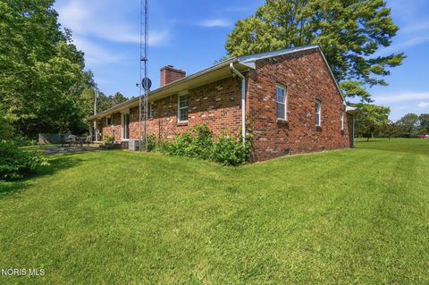 Tiny photo for 10855 S River Road, Grand Rapids, OH 43522 (MLS # 10008001)