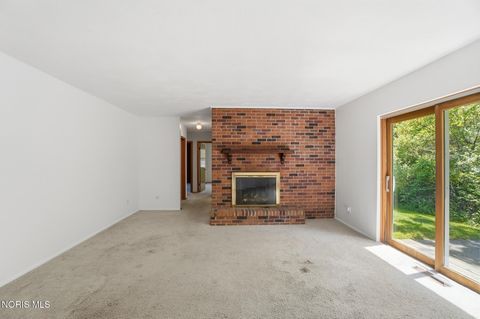 Tiny photo for 10855 S River Road, Grand Rapids, OH 43522 (MLS # 10008001)