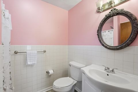 Tiny photo for 10855 S River Road, Grand Rapids, OH 43522 (MLS # 10008001)