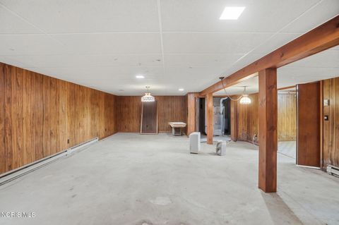 Tiny photo for 10855 S River Road, Grand Rapids, OH 43522 (MLS # 10008001)