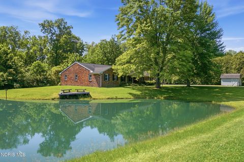Tiny photo for 10855 S River Road, Grand Rapids, OH 43522 (MLS # 10008001)