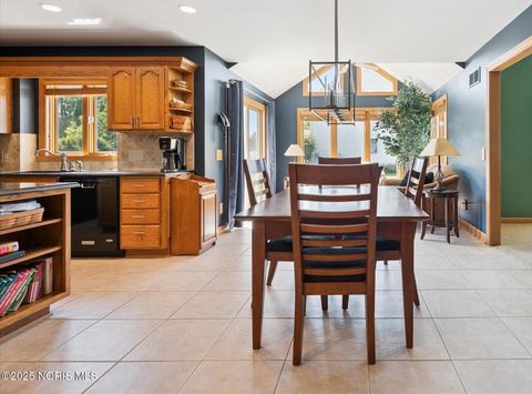 Tiny photo for 8753 N Stone Mill Road, Sylvania, OH 43560 (MLS # 10000182)