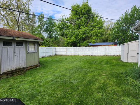 Tiny photo for 1039 Cherry Street, Fostoria, OH 44830 (MLS # 10007339)