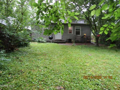 Tiny photo for 3168 Douglas Road, Toledo, OH 43606 (MLS # 10009152)