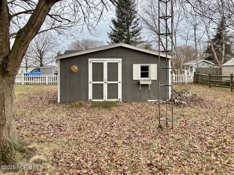Tiny photo for 21016 W Johnson Street, Williston, OH 43468 (MLS # 10002553)