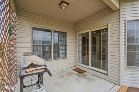 Tiny photo for 1424 S Redhawk Drive, Perrysburg, OH 43551 (MLS # 10011888)