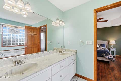 Tiny photo for 1424 S Redhawk Drive, Perrysburg, OH 43551 (MLS # 10011888)