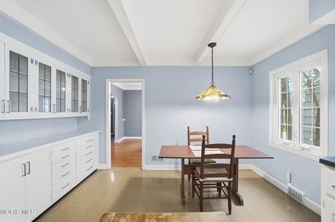 Tiny photo for 2523 Orchard Road, Ottawa Hills, OH 43606 (MLS # 10005758)