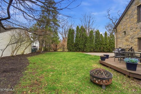 Tiny photo for 2523 Orchard Road, Ottawa Hills, OH 43606 (MLS # 10005758)
