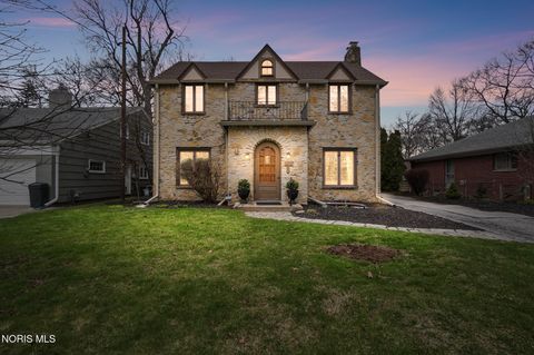 Tiny photo for 2523 Orchard Road, Ottawa Hills, OH 43606 (MLS # 10005758)