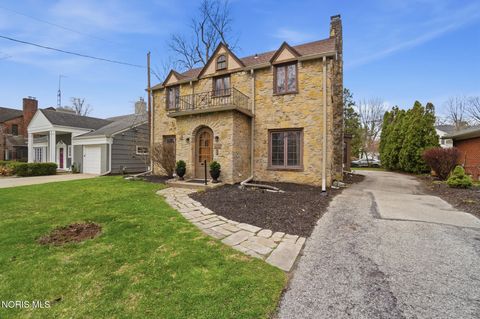 Tiny photo for 2523 Orchard Road, Ottawa Hills, OH 43606 (MLS # 10005758)