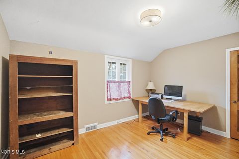 Tiny photo for 2523 Orchard Road, Ottawa Hills, OH 43606 (MLS # 10005758)