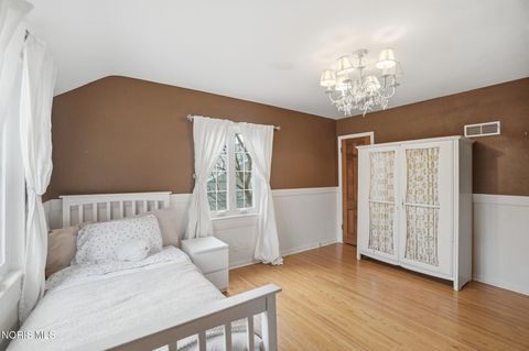 Tiny photo for 2523 Orchard Road, Ottawa Hills, OH 43606 (MLS # 10005758)