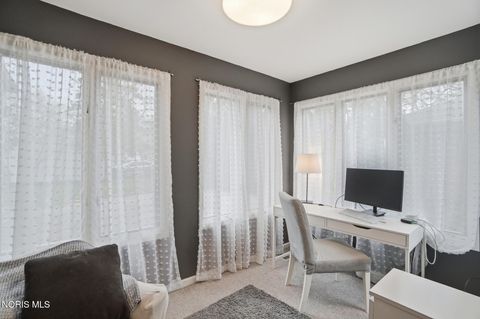 Tiny photo for 2523 Orchard Road, Ottawa Hills, OH 43606 (MLS # 10005758)