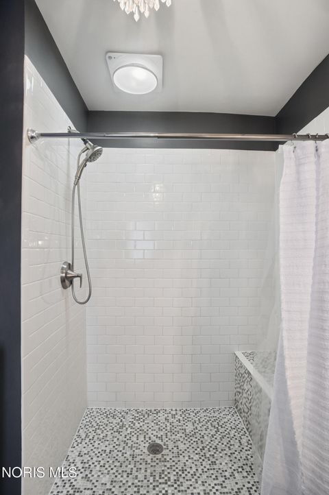 Tiny photo for 2523 Orchard Road, Ottawa Hills, OH 43606 (MLS # 10005758)