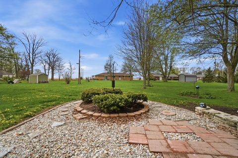 Tiny photo for 23526 W Manor Drive, Genoa, OH 43430 (MLS # 10006296)