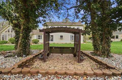 Tiny photo for 23526 W Manor Drive, Genoa, OH 43430 (MLS # 10006296)