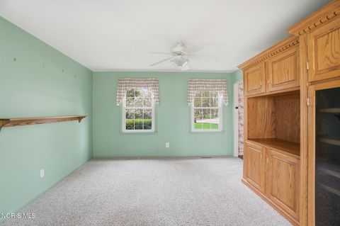 Tiny photo for 23526 W Manor Drive, Genoa, OH 43430 (MLS # 10006296)